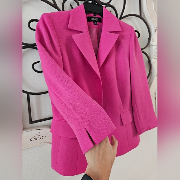 Beautiful Pink KASPER Suit (2 piece) Size 6 - Picture 4 of 9